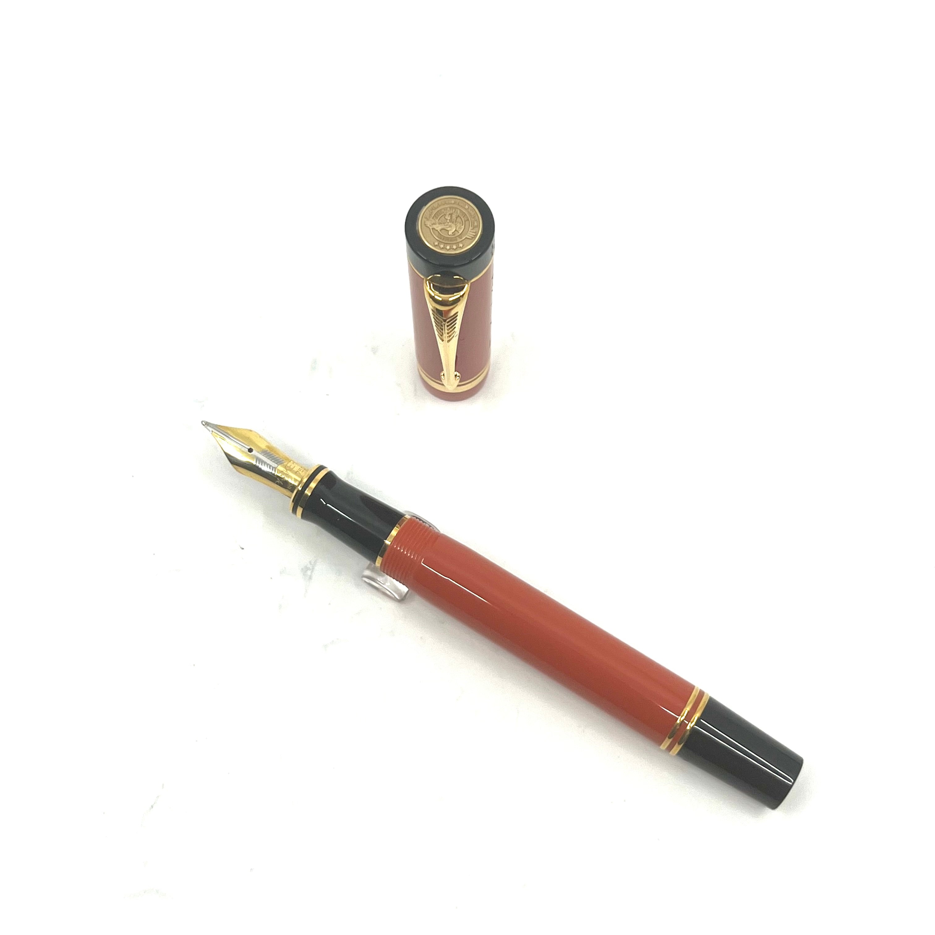 Parker Duofold Centennial (Largest Size) Douglas MacArthur Limited