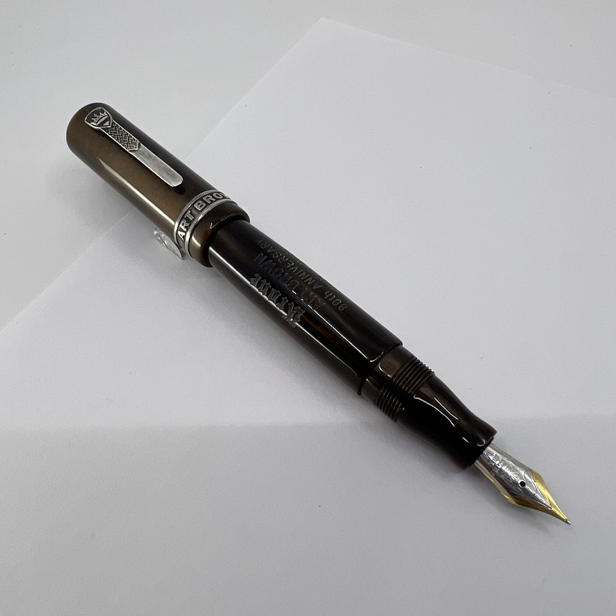 Krone  Lustrous Brown Limited Edition Commemorating Iconic NYC Pen Shop Art Brown's 80th Anniversary  - Medium 18kt Gold  Nib