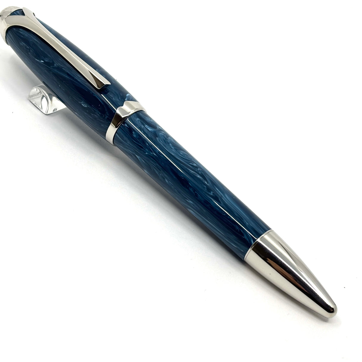 Montegrappa Modigliani Variegated Blue Limited Edition Fountain Pen