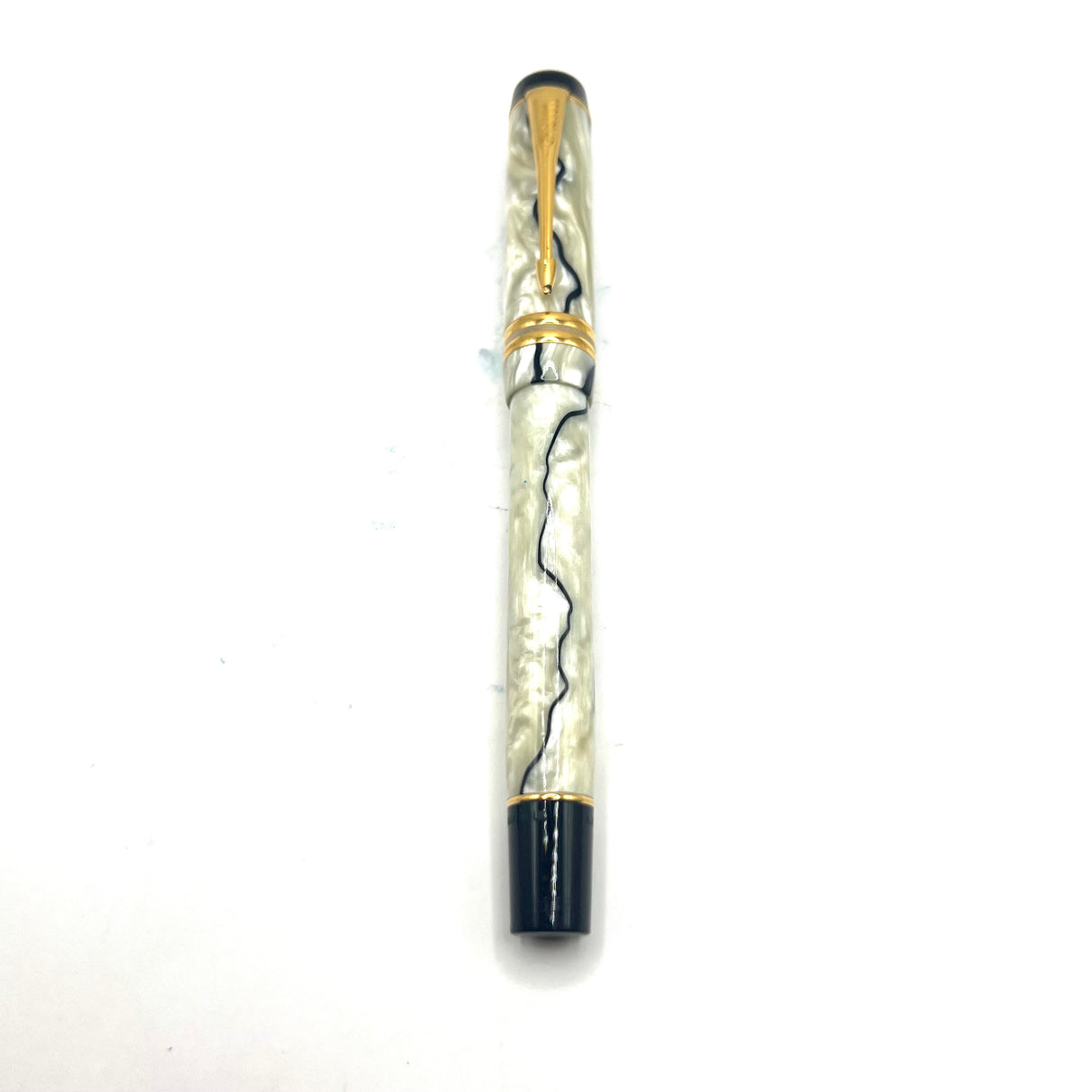 Parker International (Standard Size) Pearl & Black Duofold Fountain Pen  -  ITALIC BROAD 18kt Gold Nib