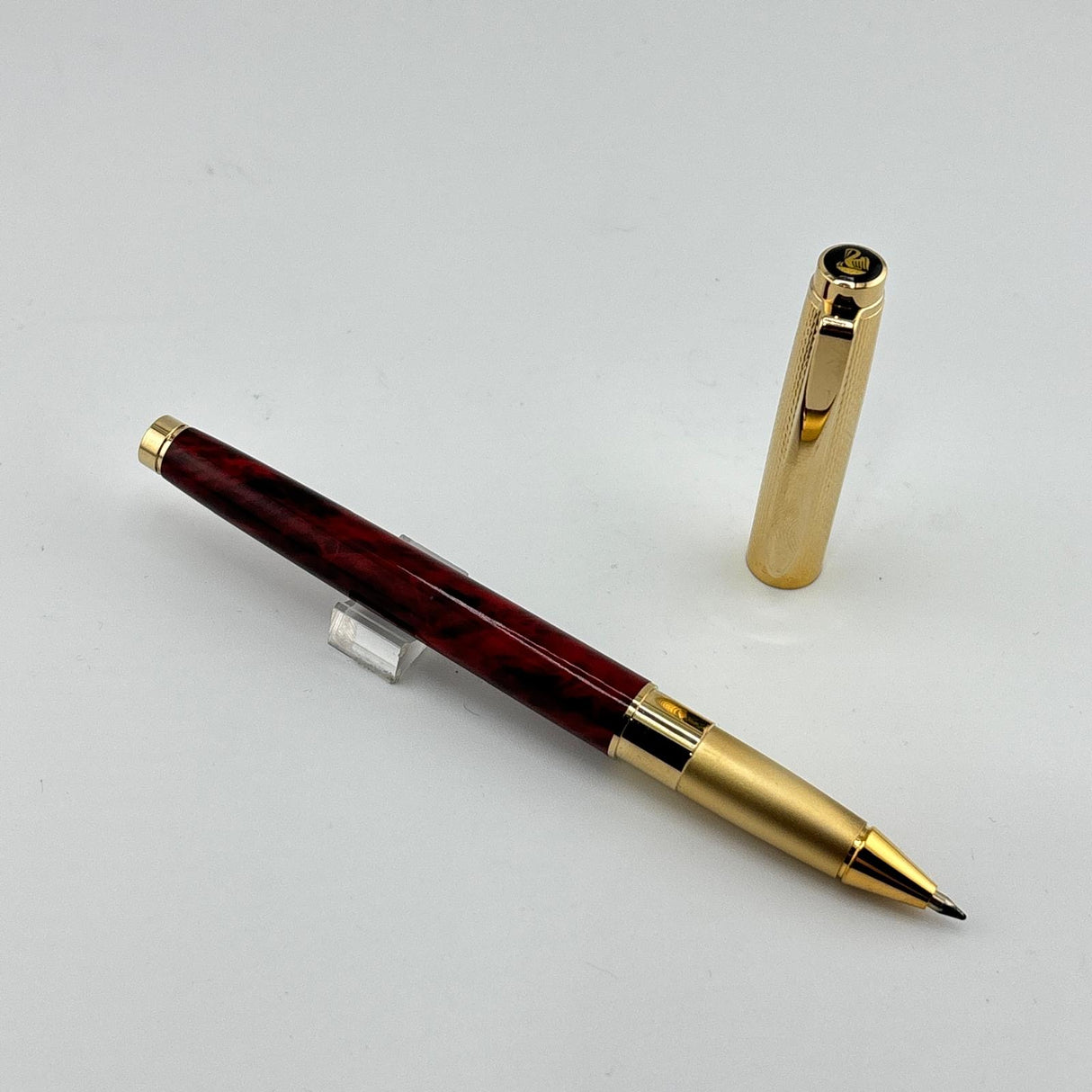 Pelikan Celebrity P590 Red Marble Lacquer Set - Beautiful Set ! RB +MP