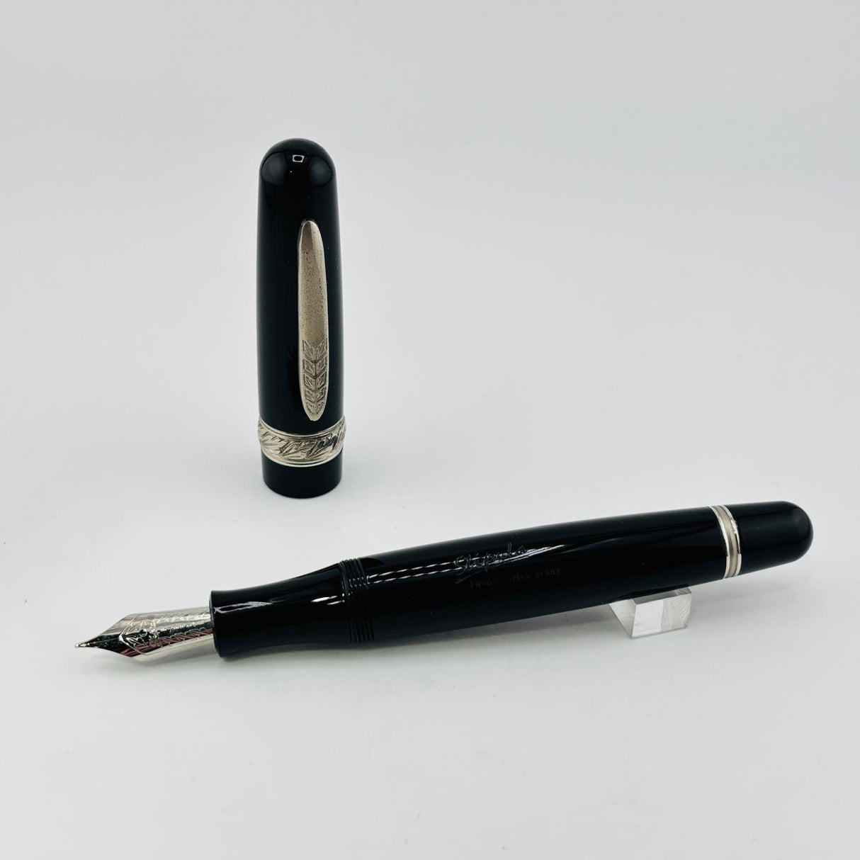 Stipula Etruria Magnifica Black - Fountain Pen