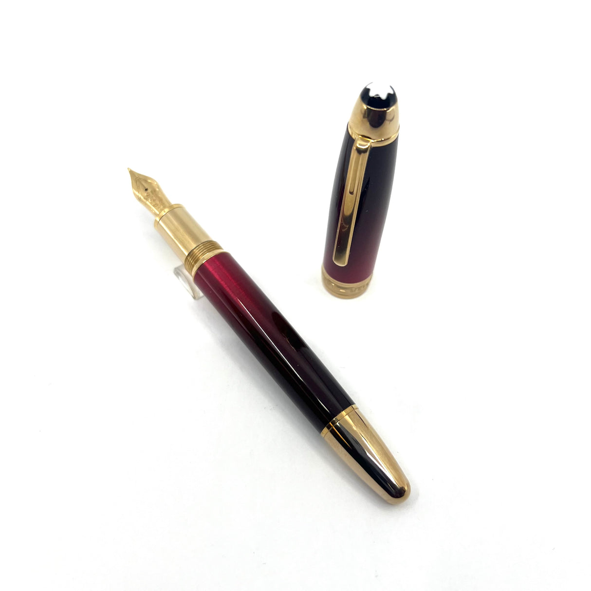 Montblanc Meisterstuck Solitaire Burgundy Lacquer Calligraphy LeGrand Fountain Pen - Firm Medium 18kt Gold Nib