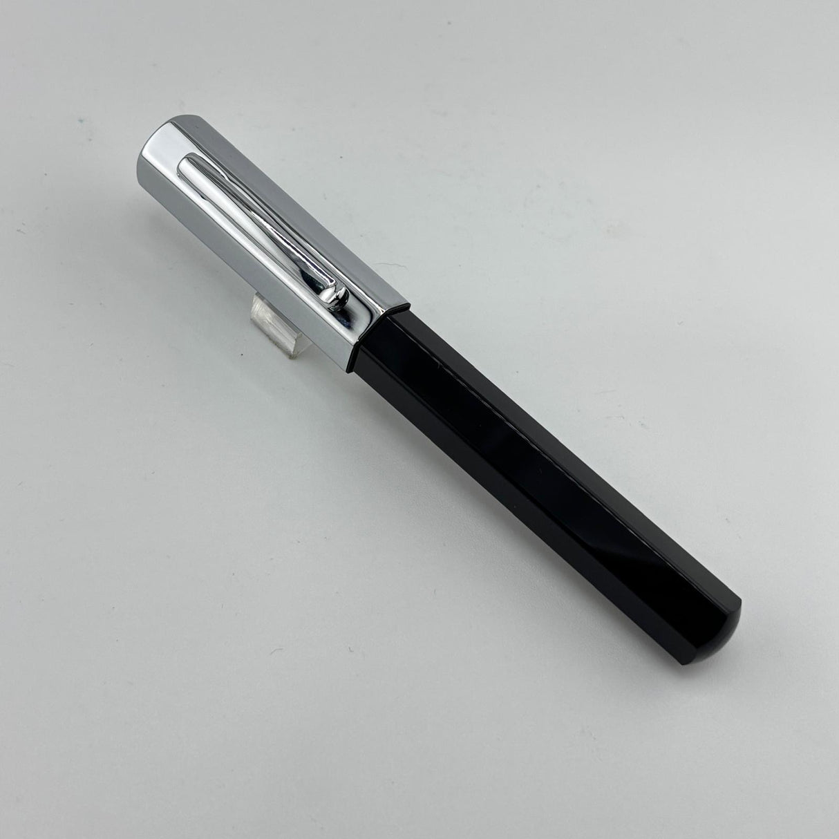 Faber Castell Faceted Ondoro Black Chrome cap - Fountain pen