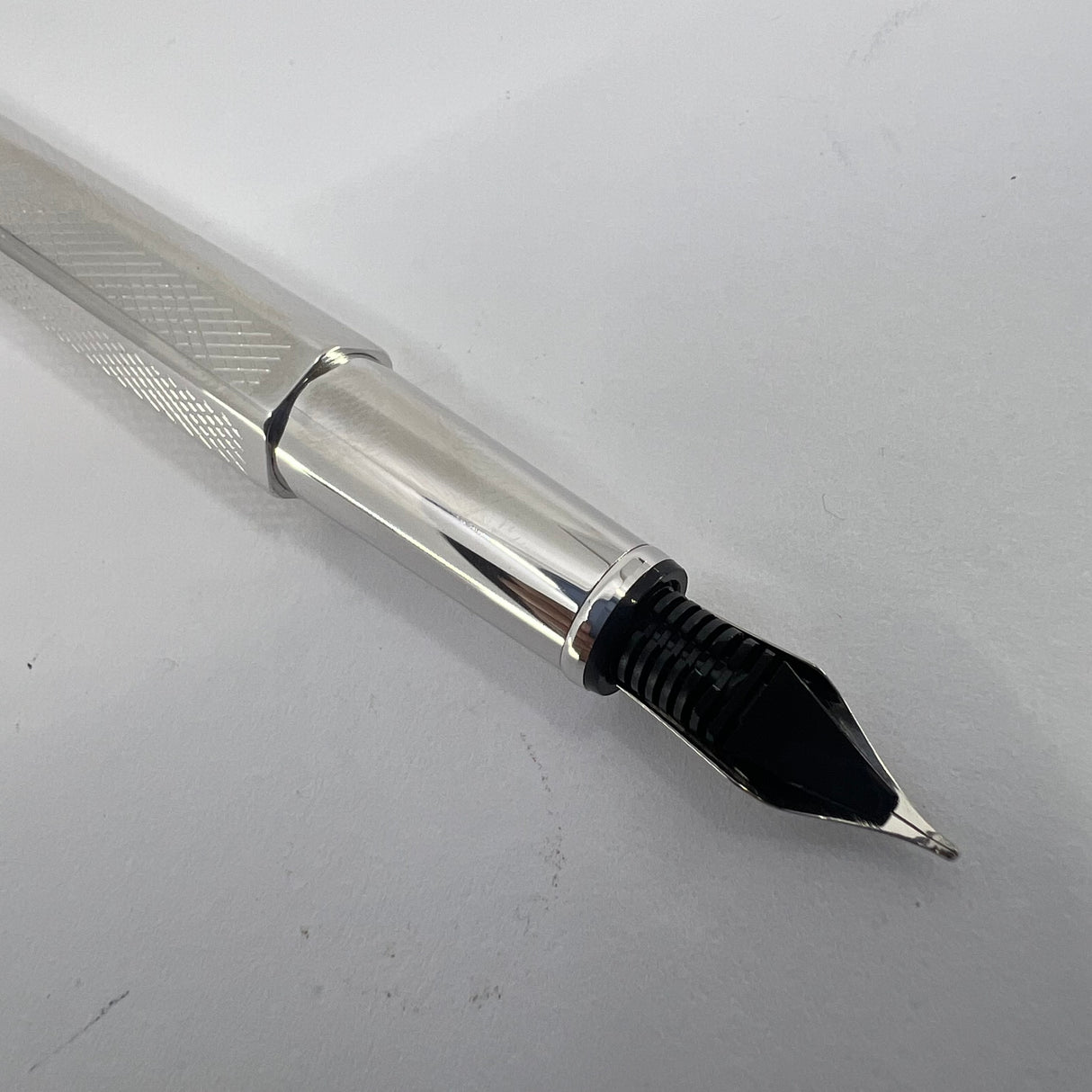 Caran d'Ache Ecridor Retro Fountain Pen - Medium Stainless Steel Nib