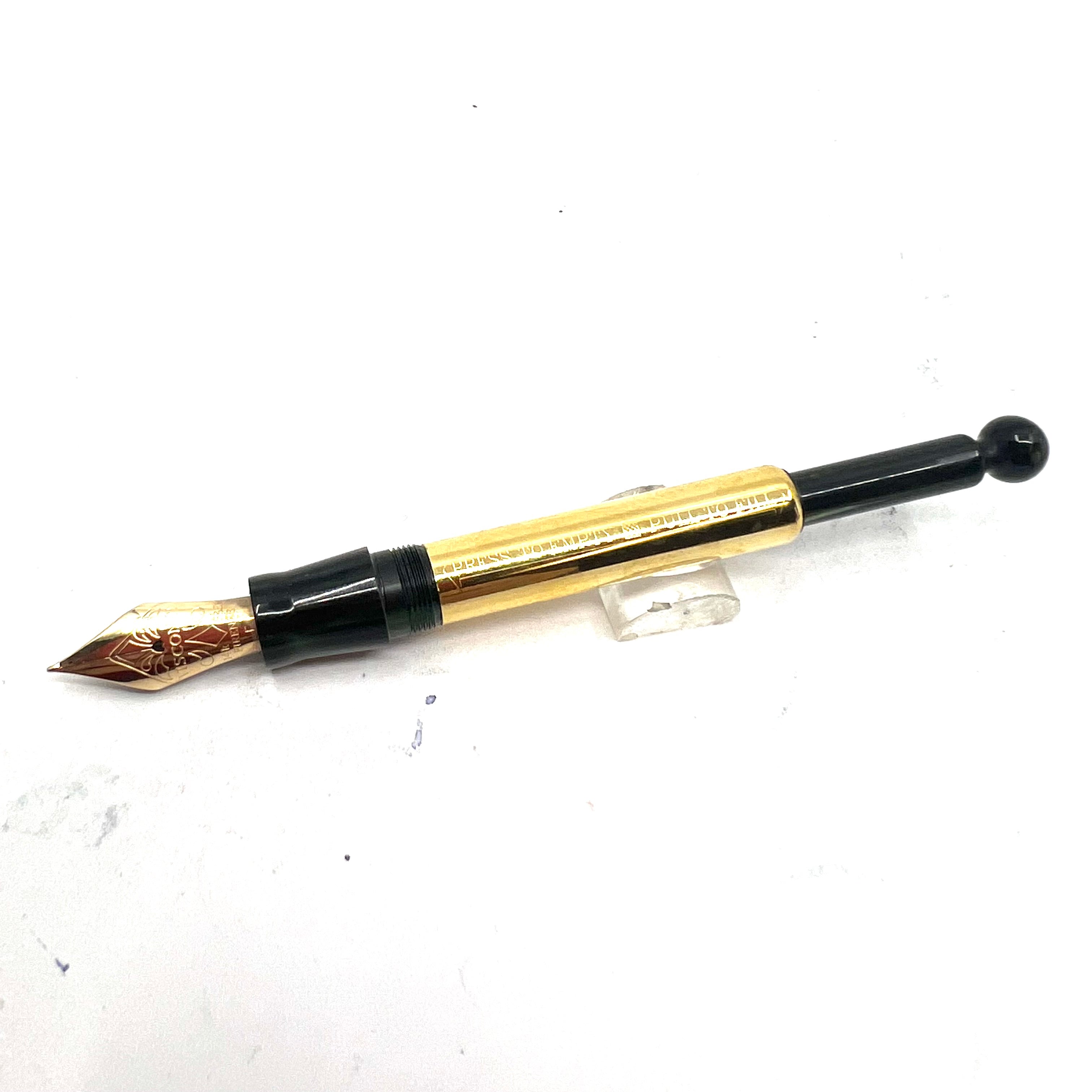 未使用【Visconti】万年筆 F ビスコンティ イタリア