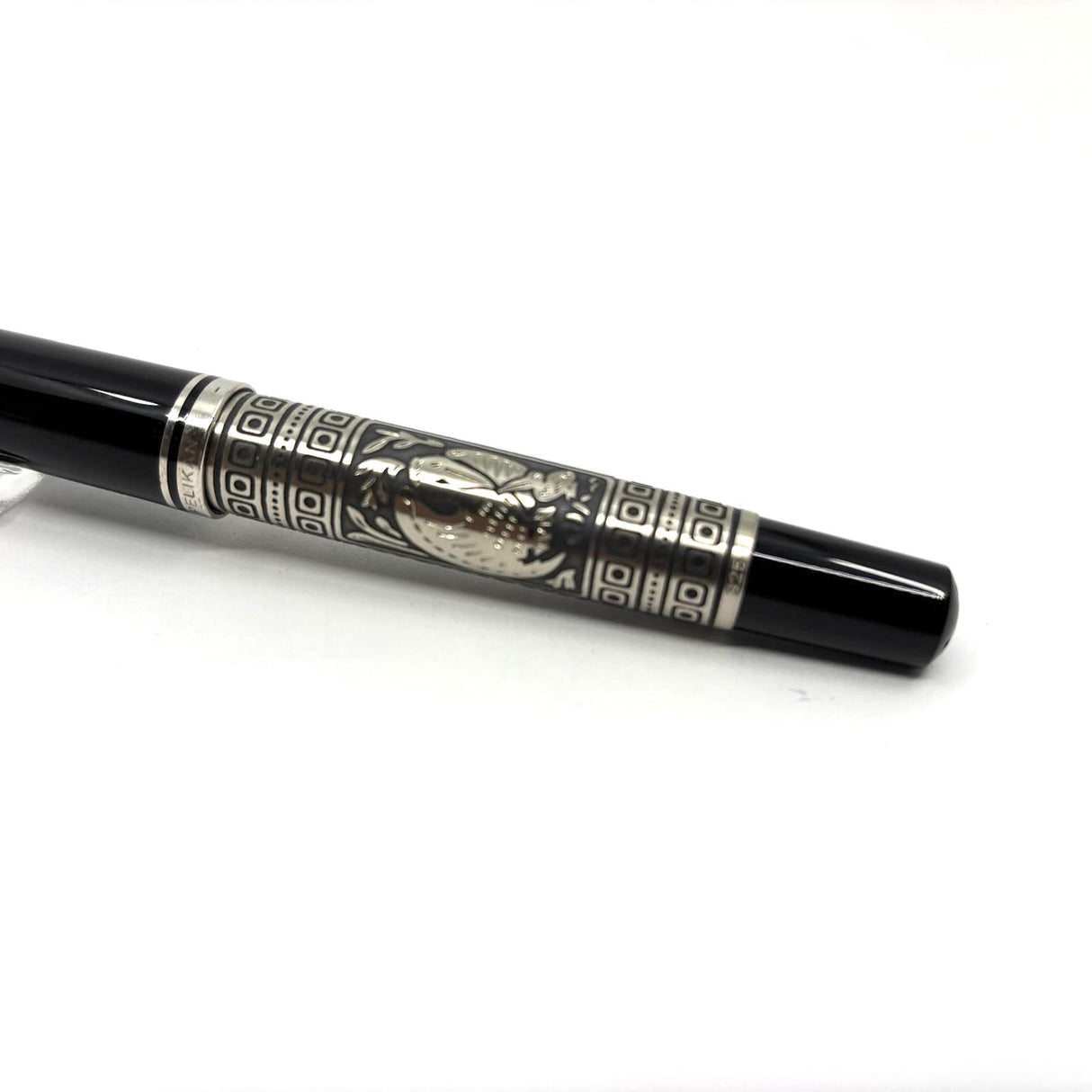 Pelikan M710 Toledo Sterling Silver Fountain Pen (M600 Size)