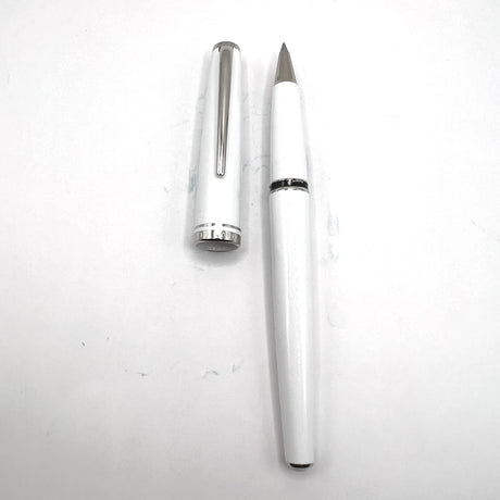 Montblanc White  Rollerball