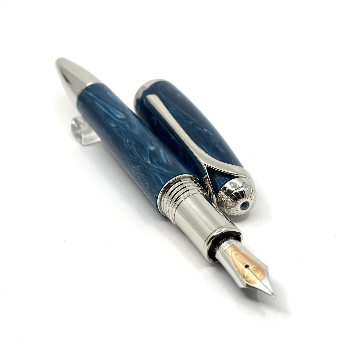 Montegrappa Modigliani Variegated Blue Limited Edition Fountain Pen