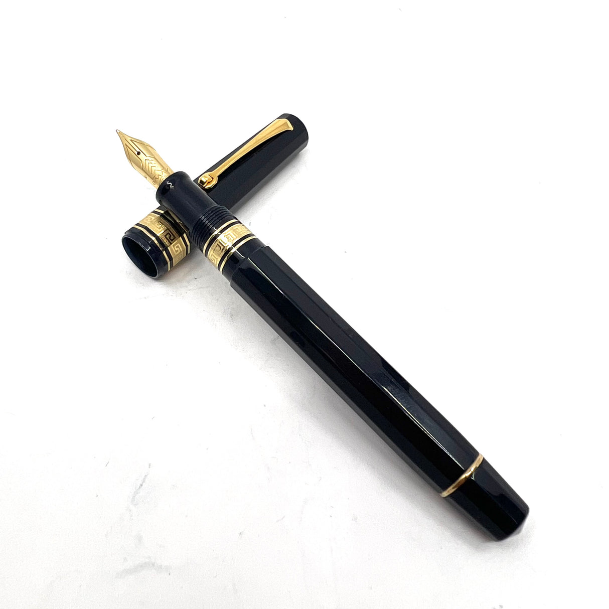 Omas Paragon  Mid-Size Navy Blue Facetted Fountain Pen