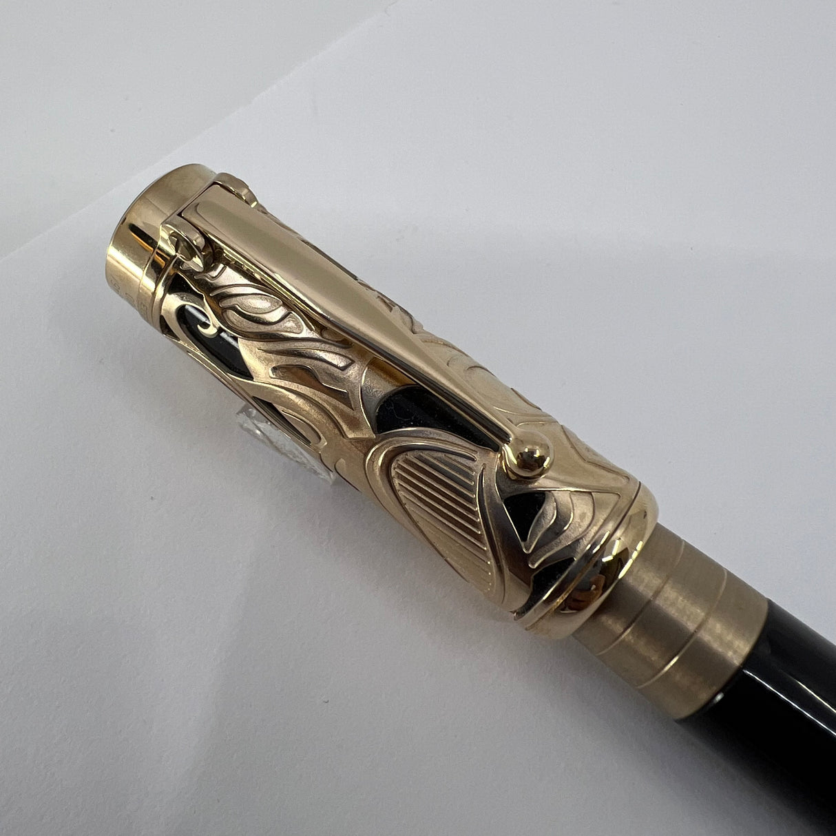 Montblanc Carlo Collodi Writer's Limited Edition Fountain Pen - Medium 18kt Gold  Nib