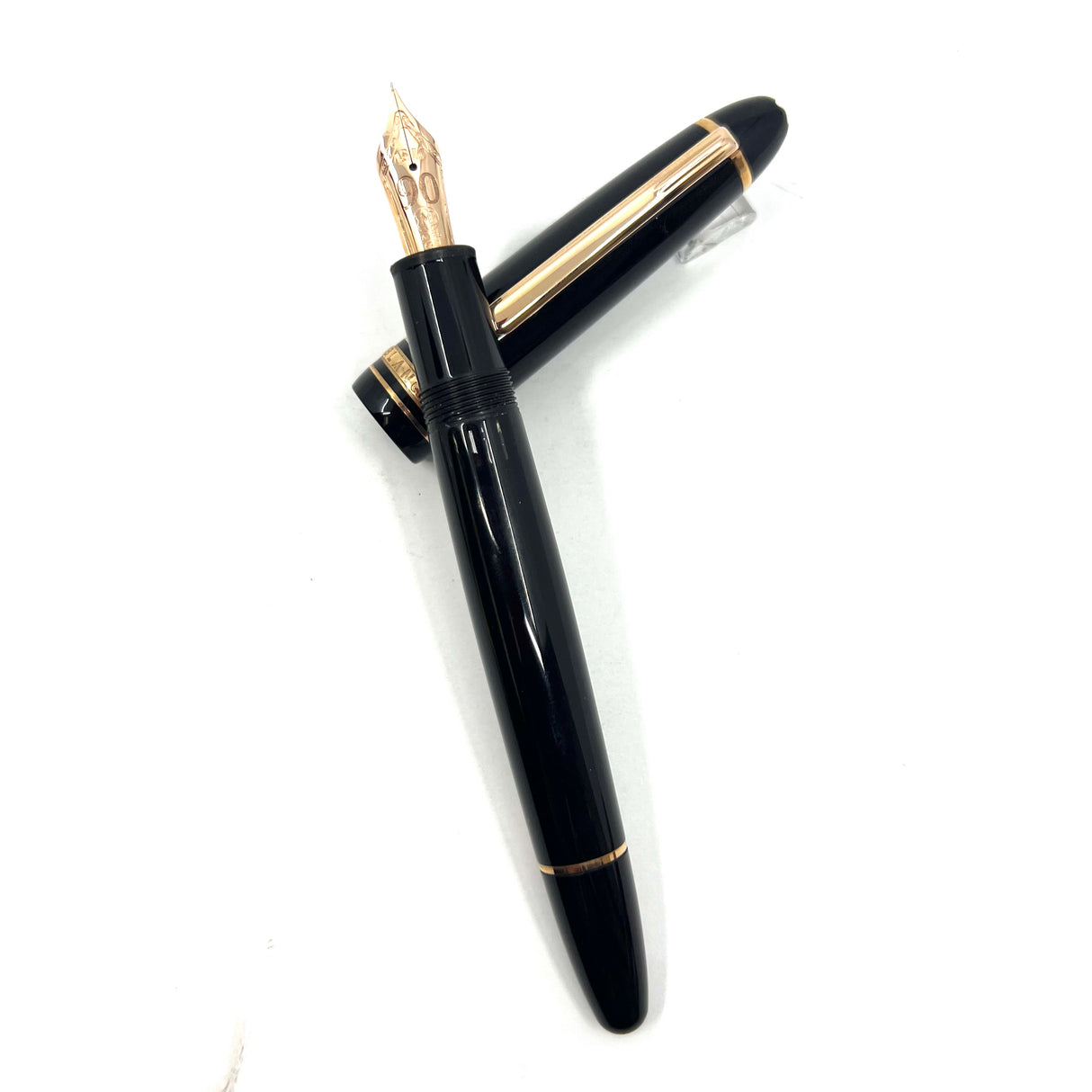Montblanc Meisterstuck 90th Anniversary Black Resin #146 LeGrand Fountain Pen