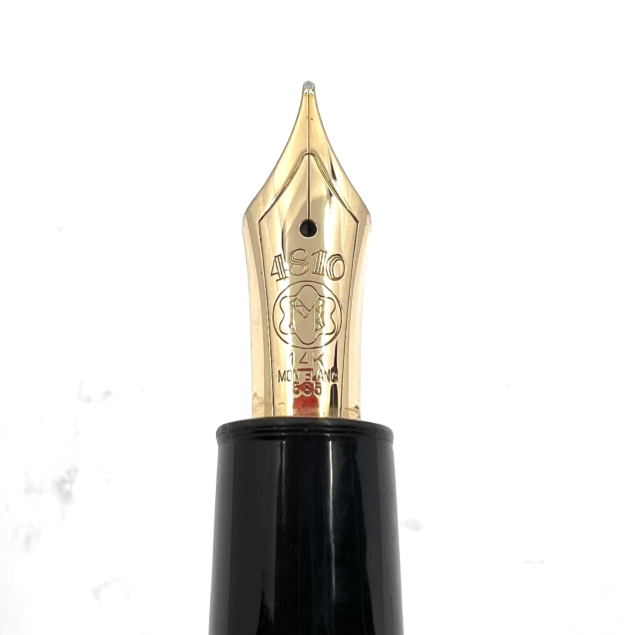 Montblanc Meisterstuck Black Resin 146 LeGrand Fountain Pen-Semi