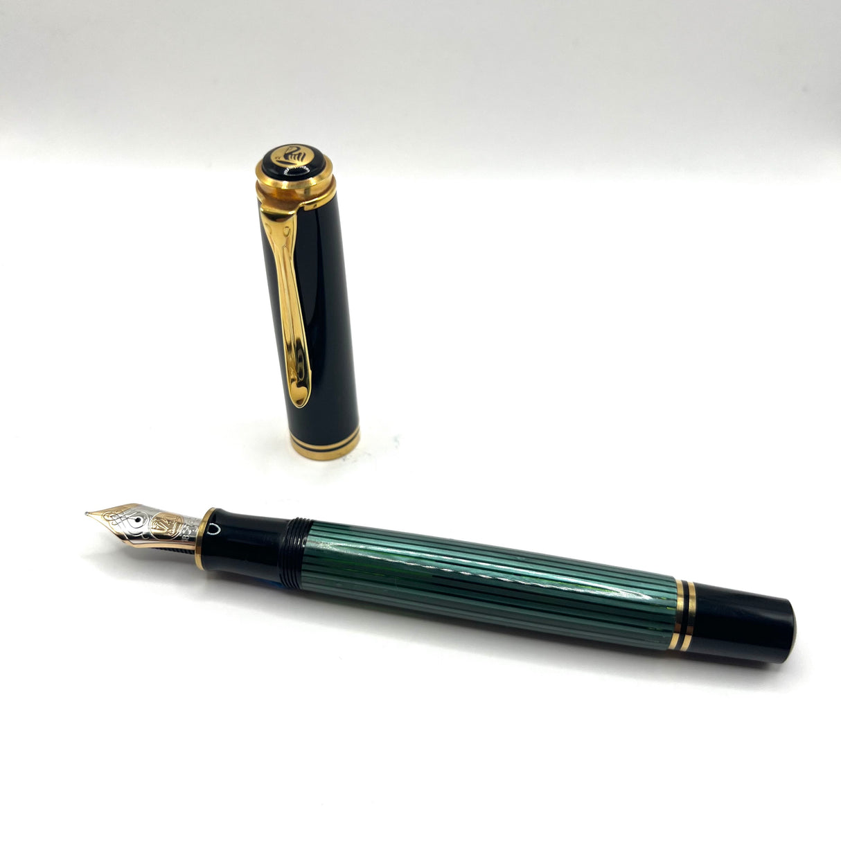 Pelikan M800 Black/Green Striped Fountain Pen