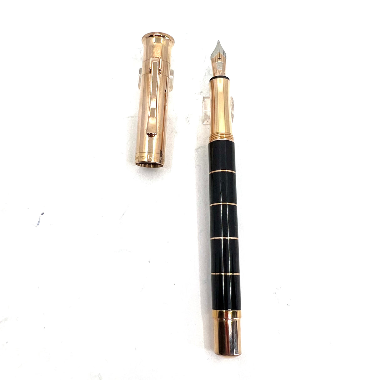 Graf von Faber-Castell Rose Gold Plated Classic Anello Fountain Pen