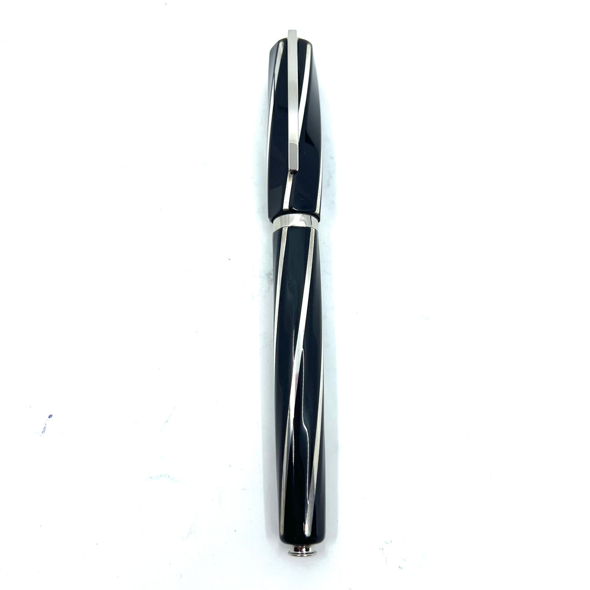 Visconti First Generation Black Divina Oversize Fountain Pen