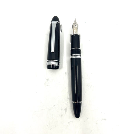 Sailor 1911 Black REALO Silver Trim Fountain Pen