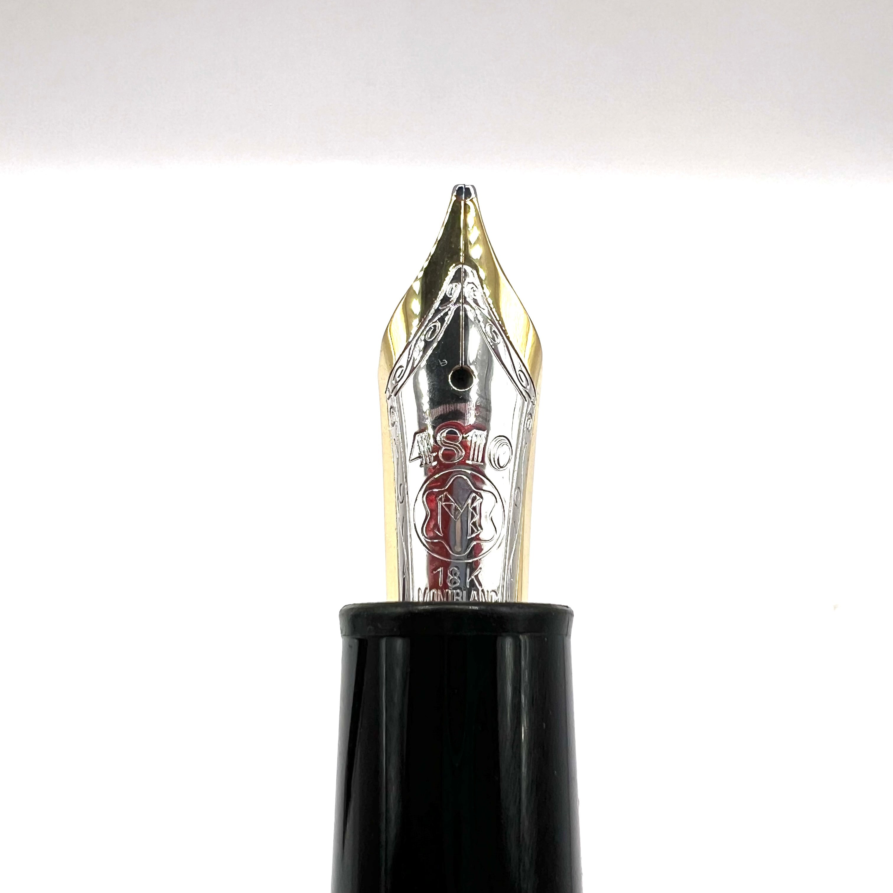 Montblanc #147 Traveler Black Resin LeGrand Meisterstuck Fountain