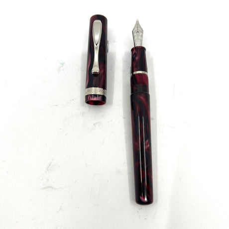 Visconti Voyager Marbled Burgundy Kaleido Fountain Pen