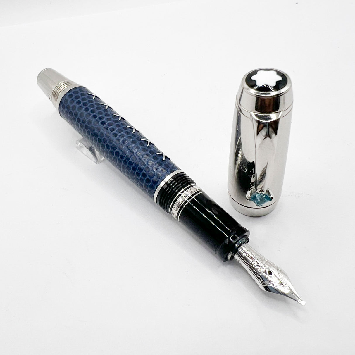 Montblanc Boheme "Jewel" Retractable Nib Blue "Lizardskin" Fountain Pen - Medium 18kt Gold Nib