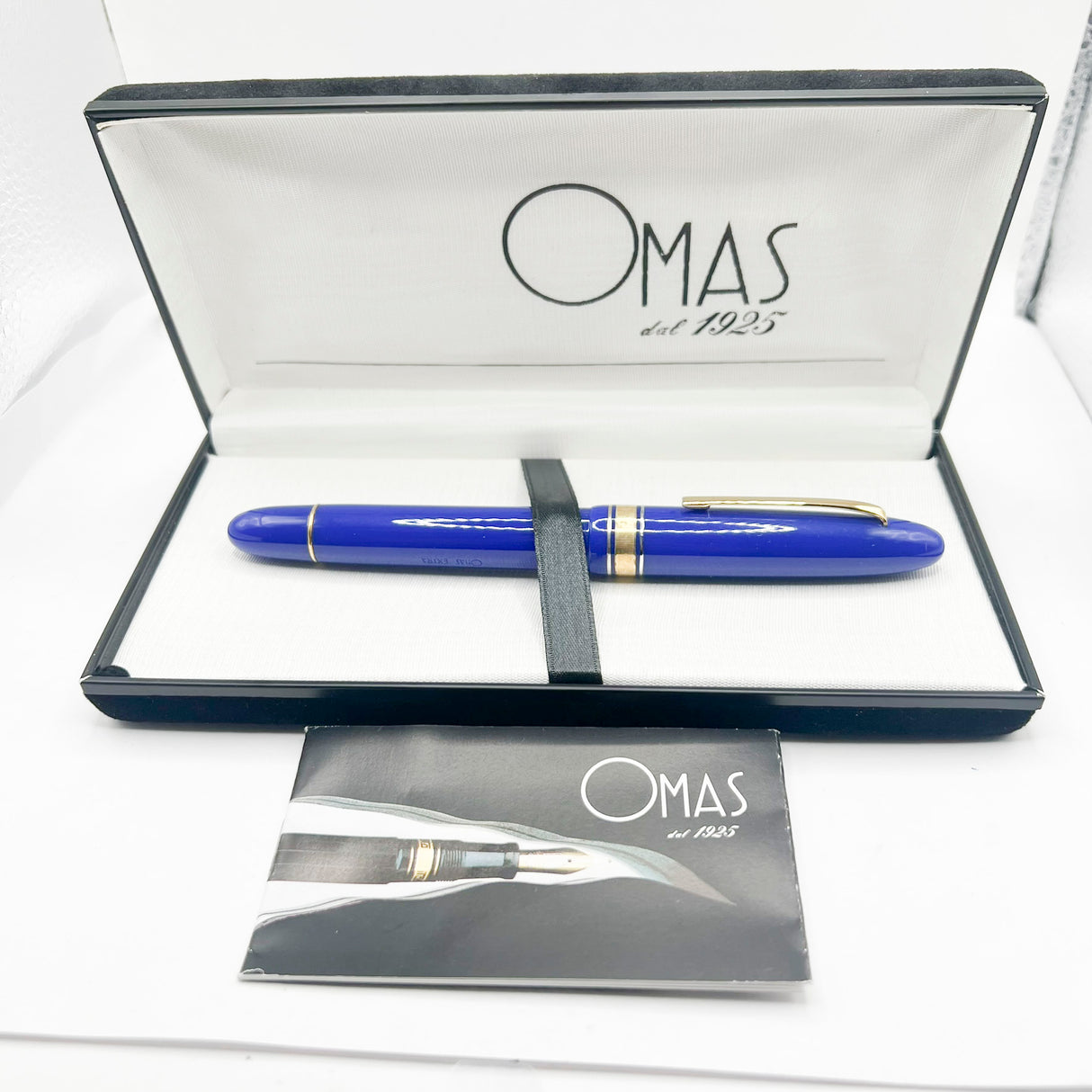 OMAS for  Armando Simoni Club/1990's -  Royal Blue Ogiva Extra Fountain Pen - Medium 18kt Gold Nib