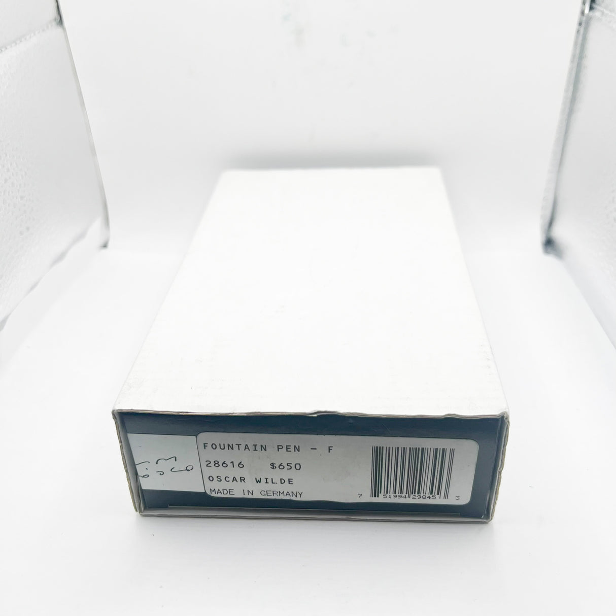 Montblanc Oscar Wilde Writer Series Limited Edition Fountain Pen - Fine 18kt Gold Nib