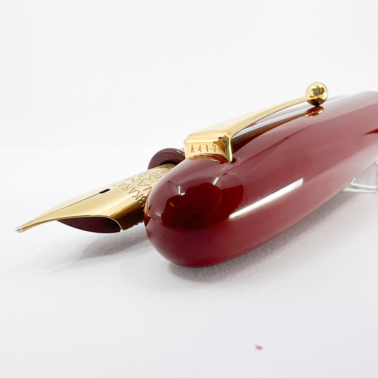 Pilot Namiki Emperor Red Urushi Fountain Pen -  Broad 21 kt Gold Nib - Circa 1996