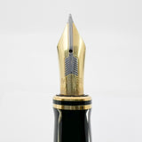 Parker Duofold  Douglas MacArthur Centennial (Largest Size) Limited Edition Fountain Pen   - Fine 18kt Gold Nib