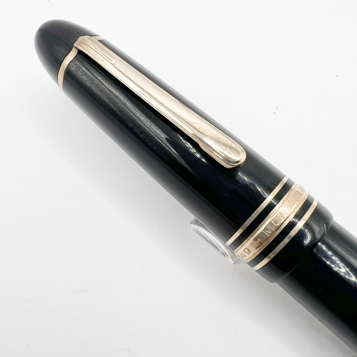 Montblanc Meisterstuck #149 (Largest) Fountain Pen   -  Very Flexible  Medium 14C Gold Nib