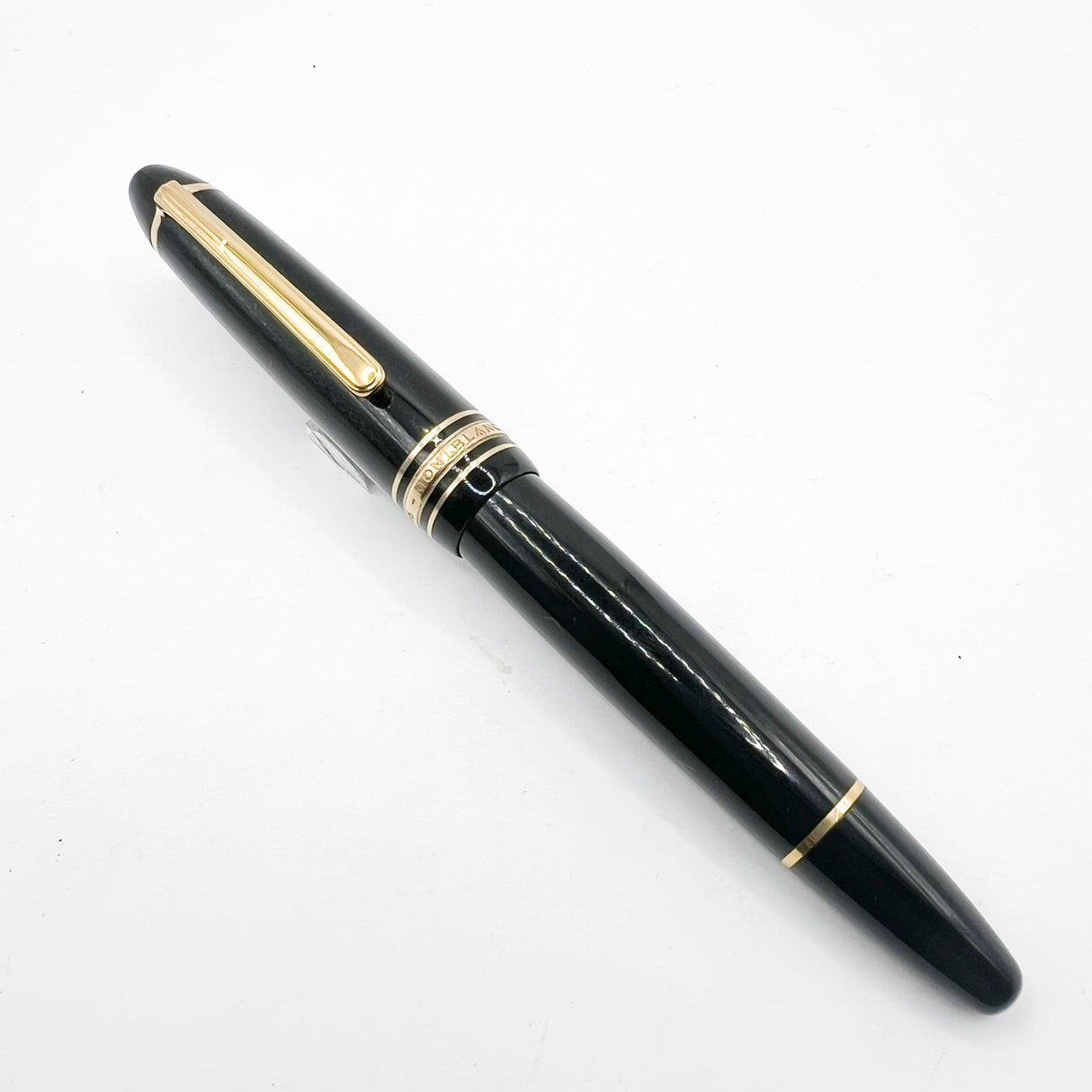 Montblanc Meisterstuck Black Resin #146 LeGrand Fountain Pen -   Semi-Flex Extra Fine 14kt Gold Nib