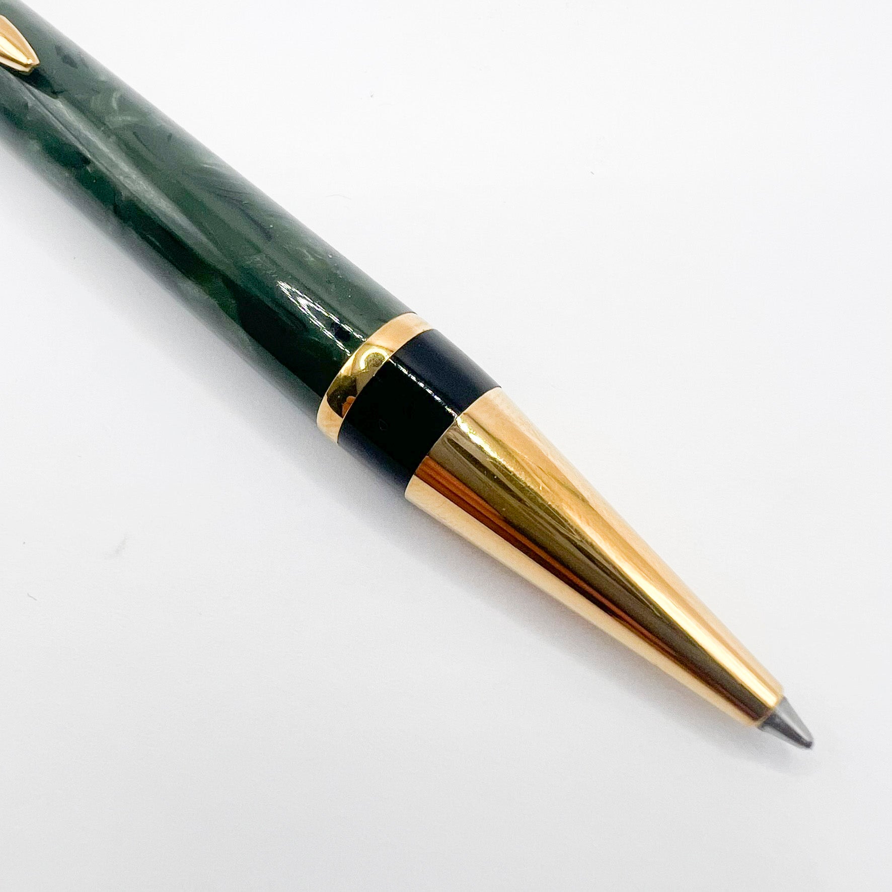 Parker Duofold Jade Marble (Grayish Green) Ballpoint Pen - Circa
