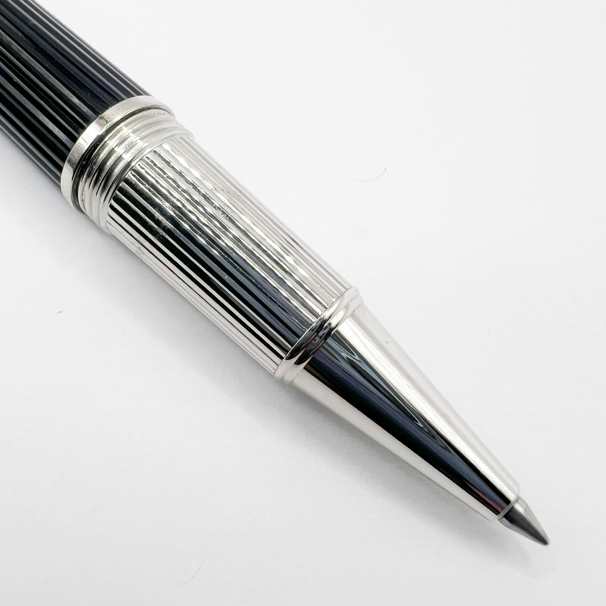 Cartier - Louis Cartier Black Fluted Rollerball - Platinum-Plated Trim