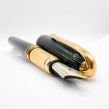 Cartier - Louis Cartier Black Fluted Fountain Pen - Fine 18kt Gold Nib