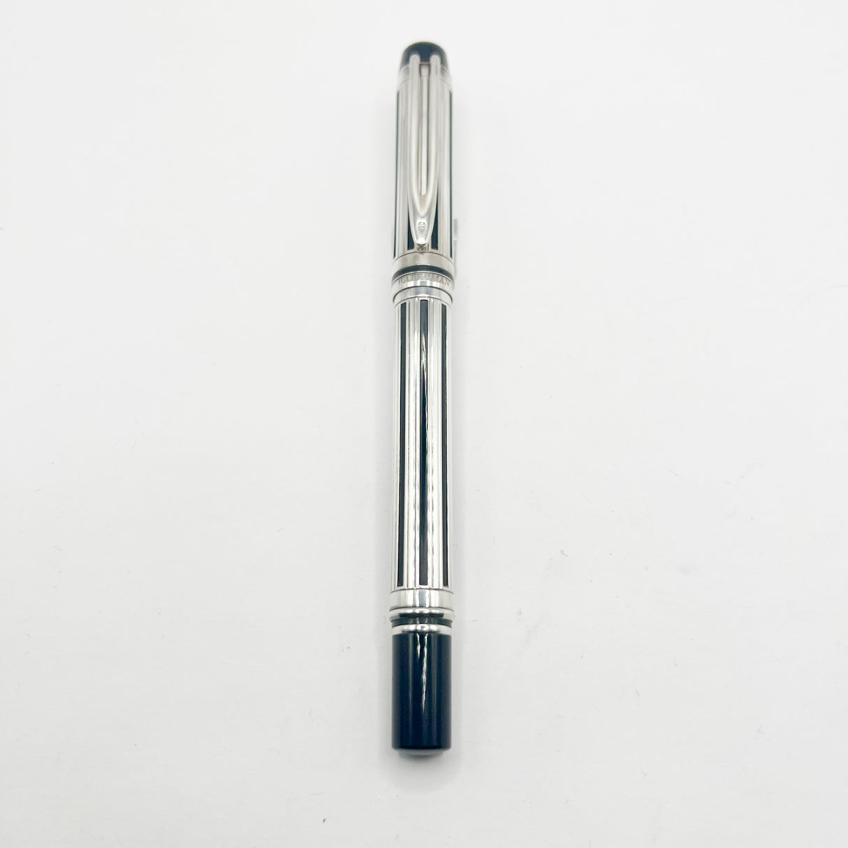 Waterman Night & Day Silver-Plated Fountain Pen - Fine 18kt Gold Nib