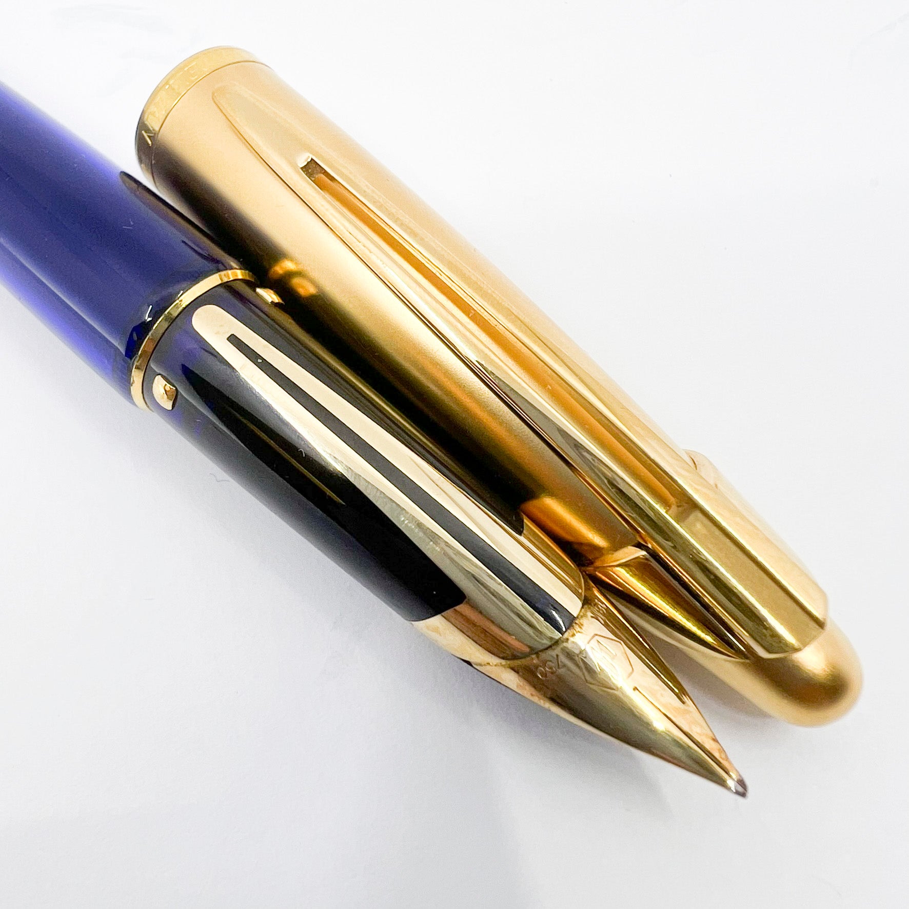 Waterman Edson Blue Translucent Fountain Pen - Oblique Left Handed