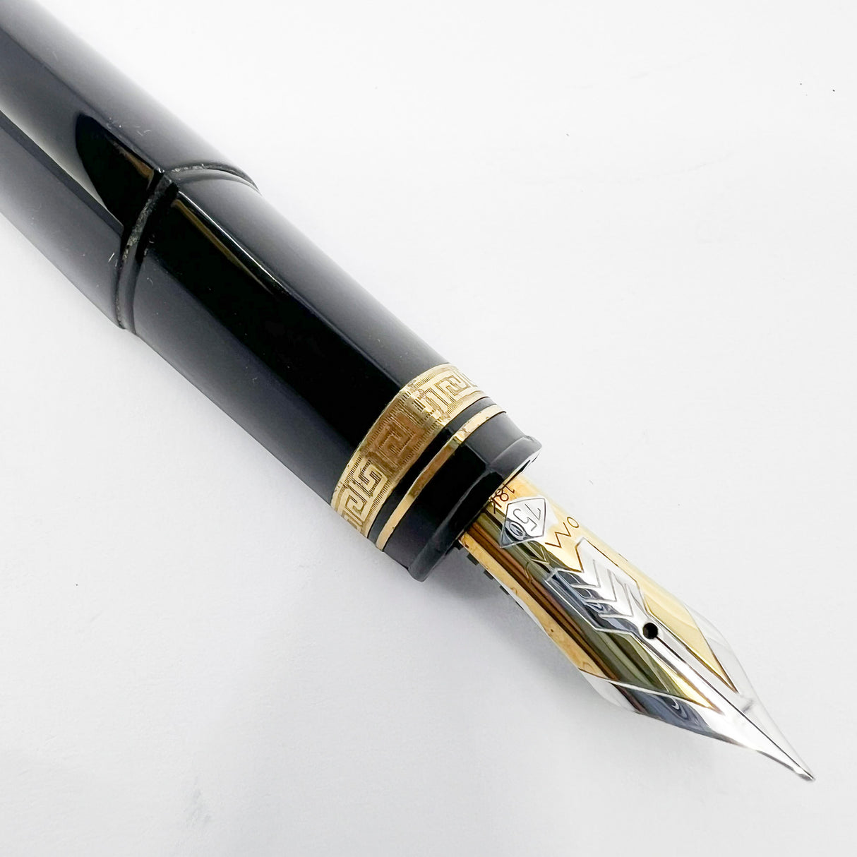 OMAS Blue/Black  #360 Oversized Triangulated Fountain Pen - Fine 18kt Gold Nib