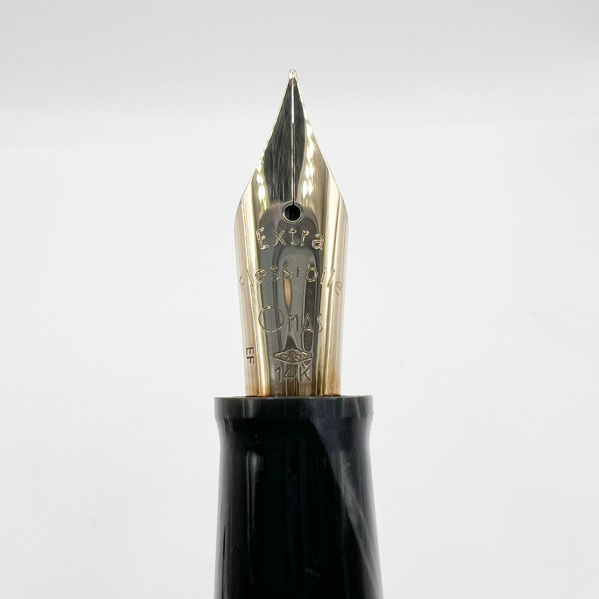 OMAS 80th Anniversary Limited Edition Paragon "Platinum" Celluloid (2004) Fountain Pen #09/40 - EXTRA FINE EXTRA FLESSIBLE 14kt Gold Nib!