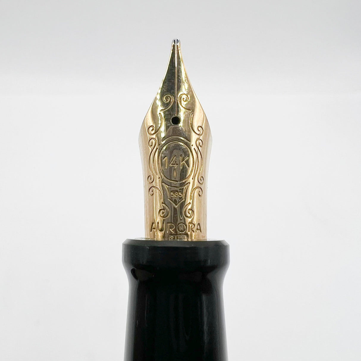 Aurora Optima Blue Marble Auroloide Fountain Pen - Medium 14kt Gold Nib