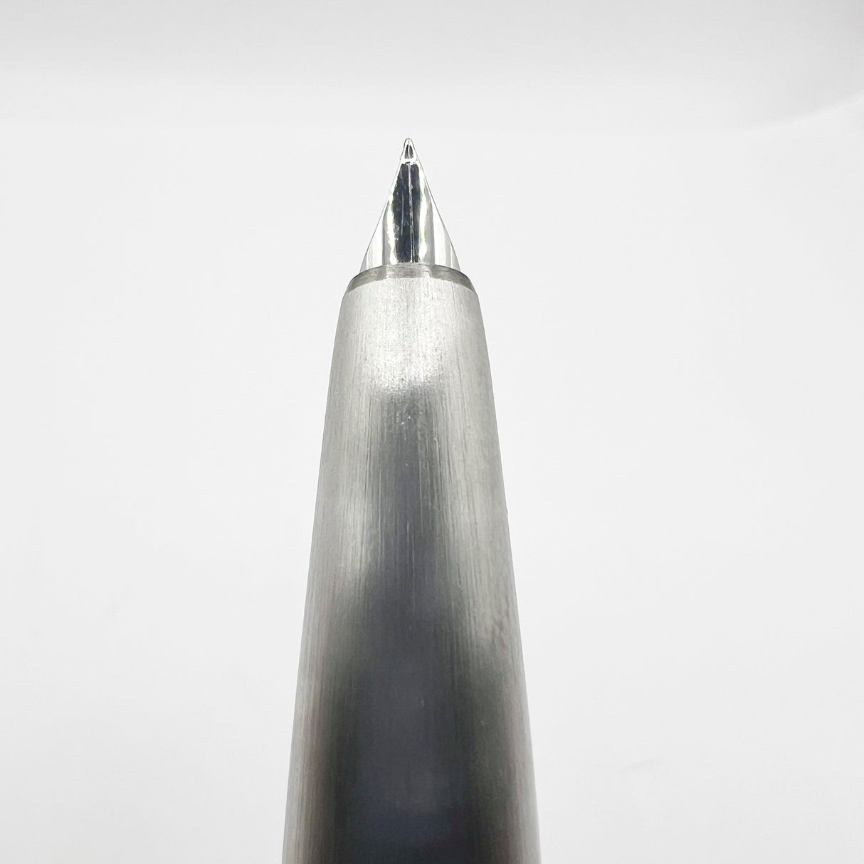 Lamy #2000 Matte Brushed Stainless Steel Fountain Pen - Fine 14kt Gold Nib