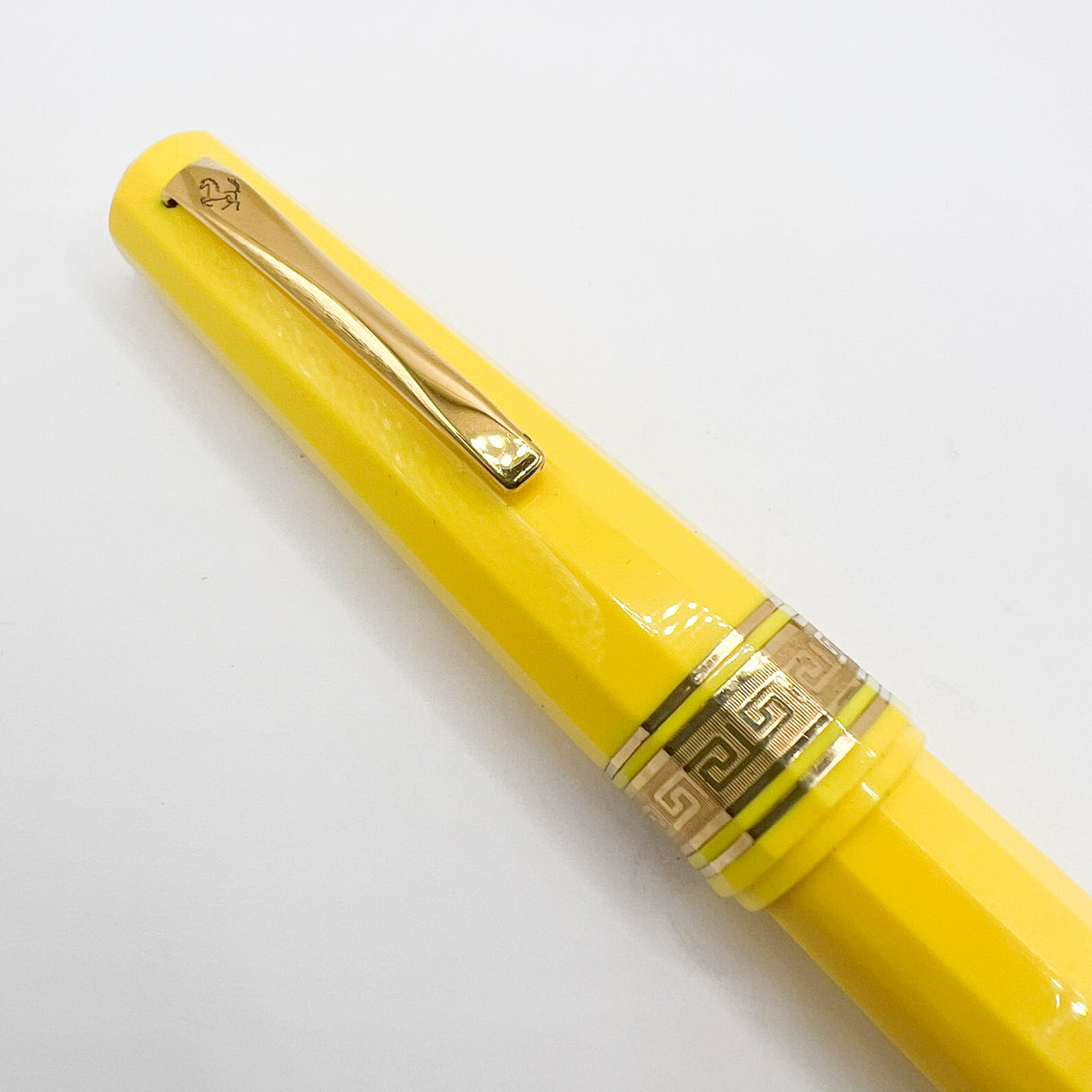 OMAS for  Ferrari/1990's -  Ferrari Yellow Facetted Paragon Fountain Pen - Medium 18kt Gold Nib