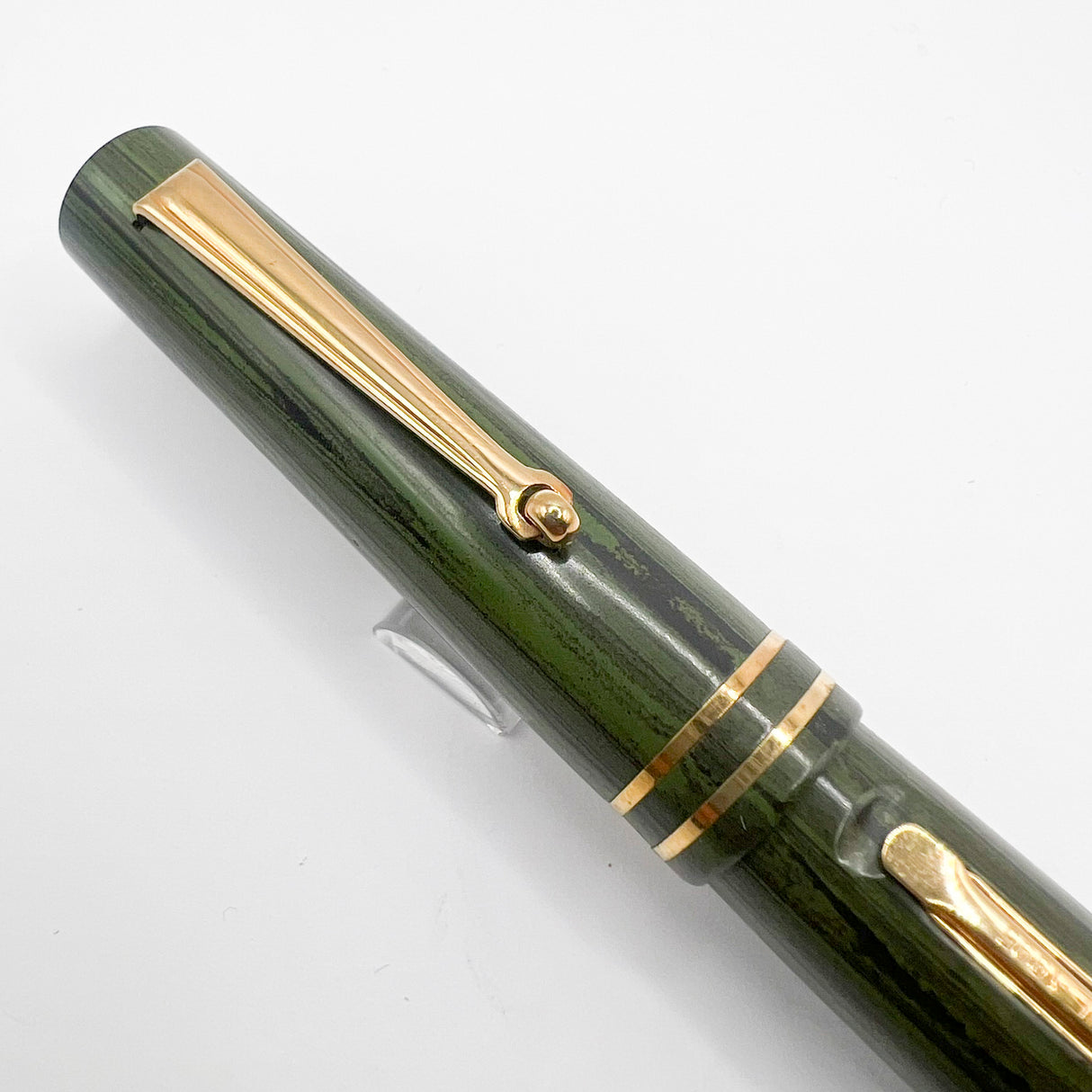 Delta Special Edition Astra Green/Black Ripple Ebonite Fountain Pen (1995) - Flexible Fine 18kt Gold Nib