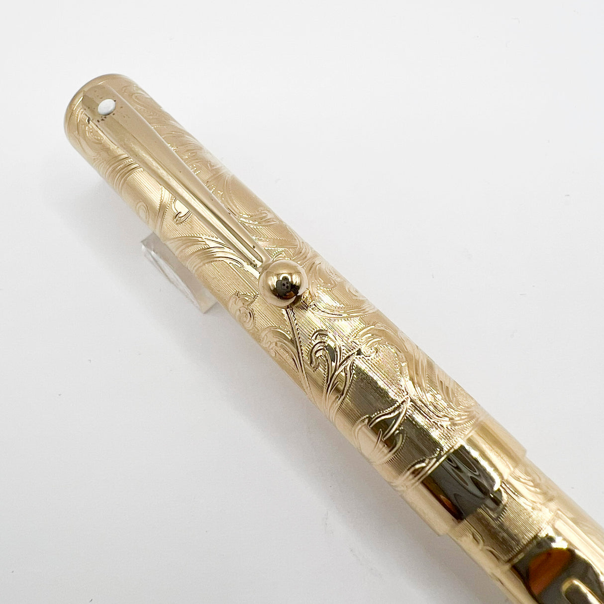 Sheaffer Commemorative Limited Edition Gold-Plated Fountain Pen - Medium 18kt Gold Nib