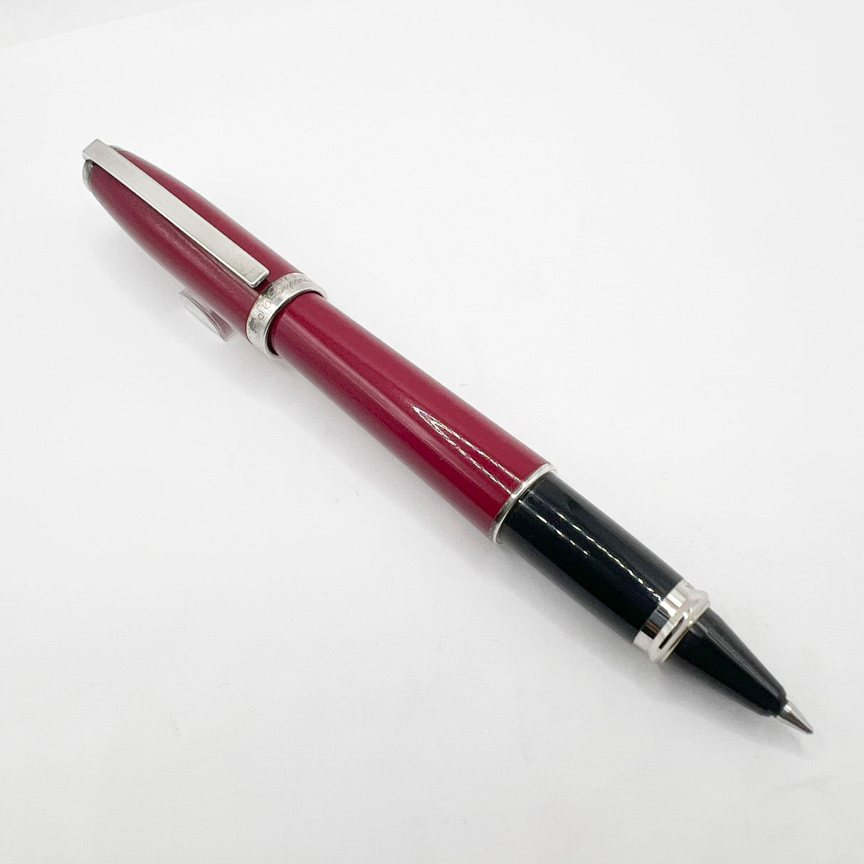 S.T. Dupont Fidelio Crimson Lacque Rollerball