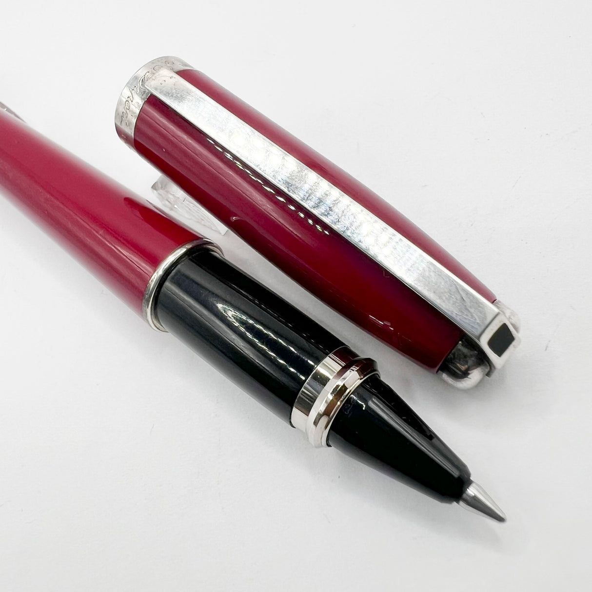 S.T. Dupont Fidelio Crimson Lacque Rollerball