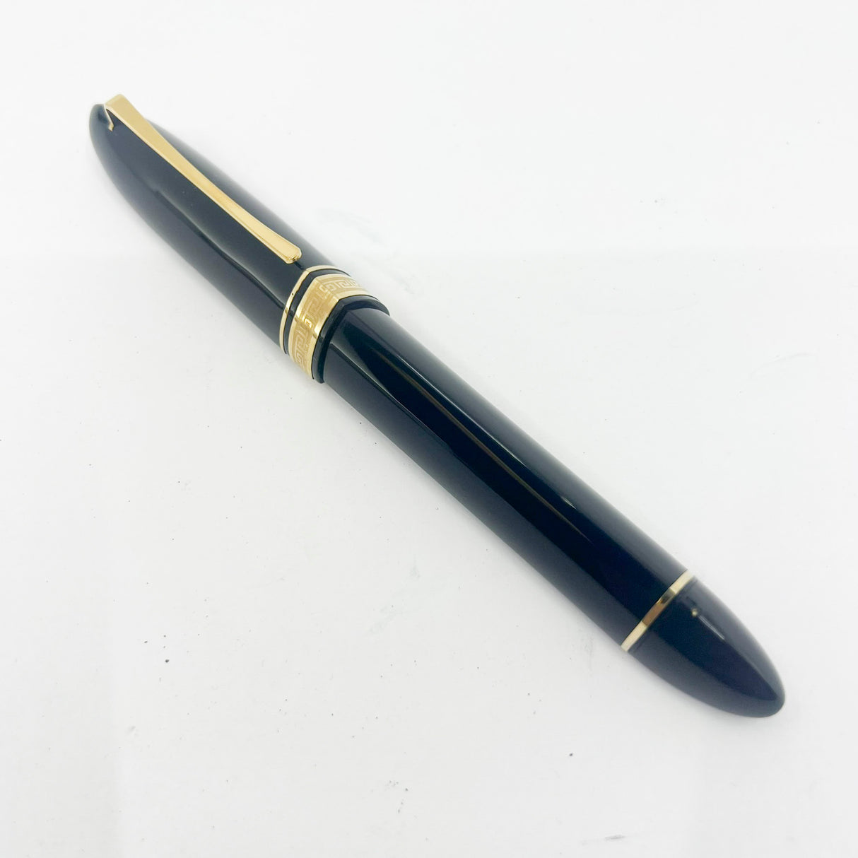 OMAS Blue/Black Overisized  #360 Triangulated Fountain Pen - Extra Fine 18kt Gold Nib