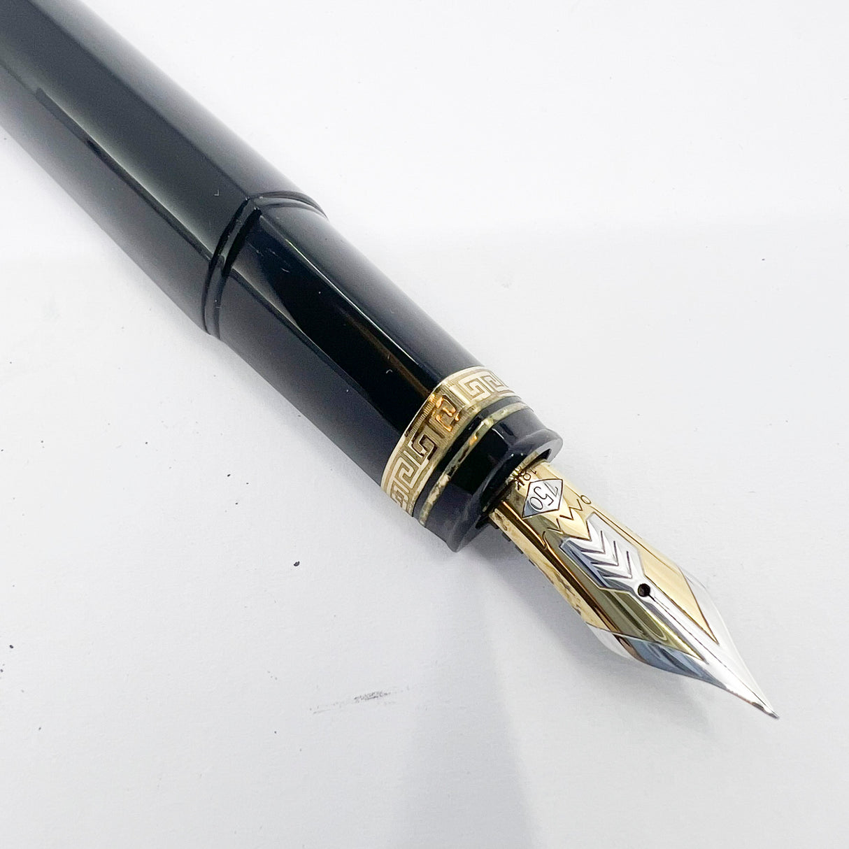 OMAS Blue/Black Overisized  #360 Triangulated Fountain Pen - Extra Fine 18kt Gold Nib