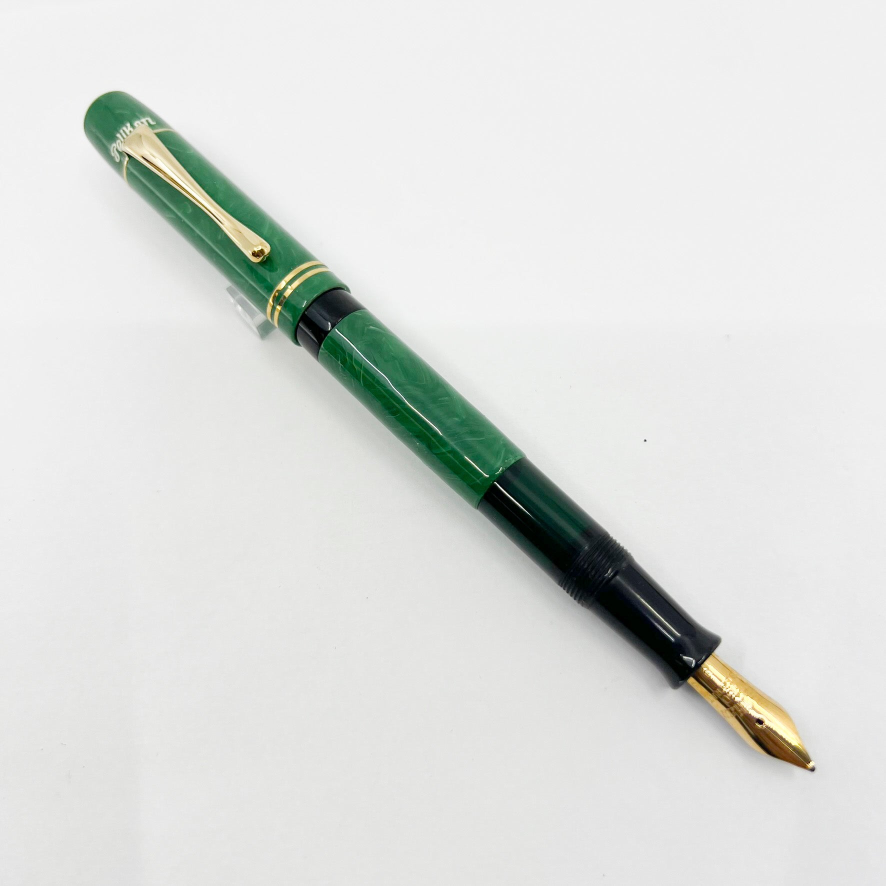 Pelikan Jade Green Celluloid (1935 Originals of their Time