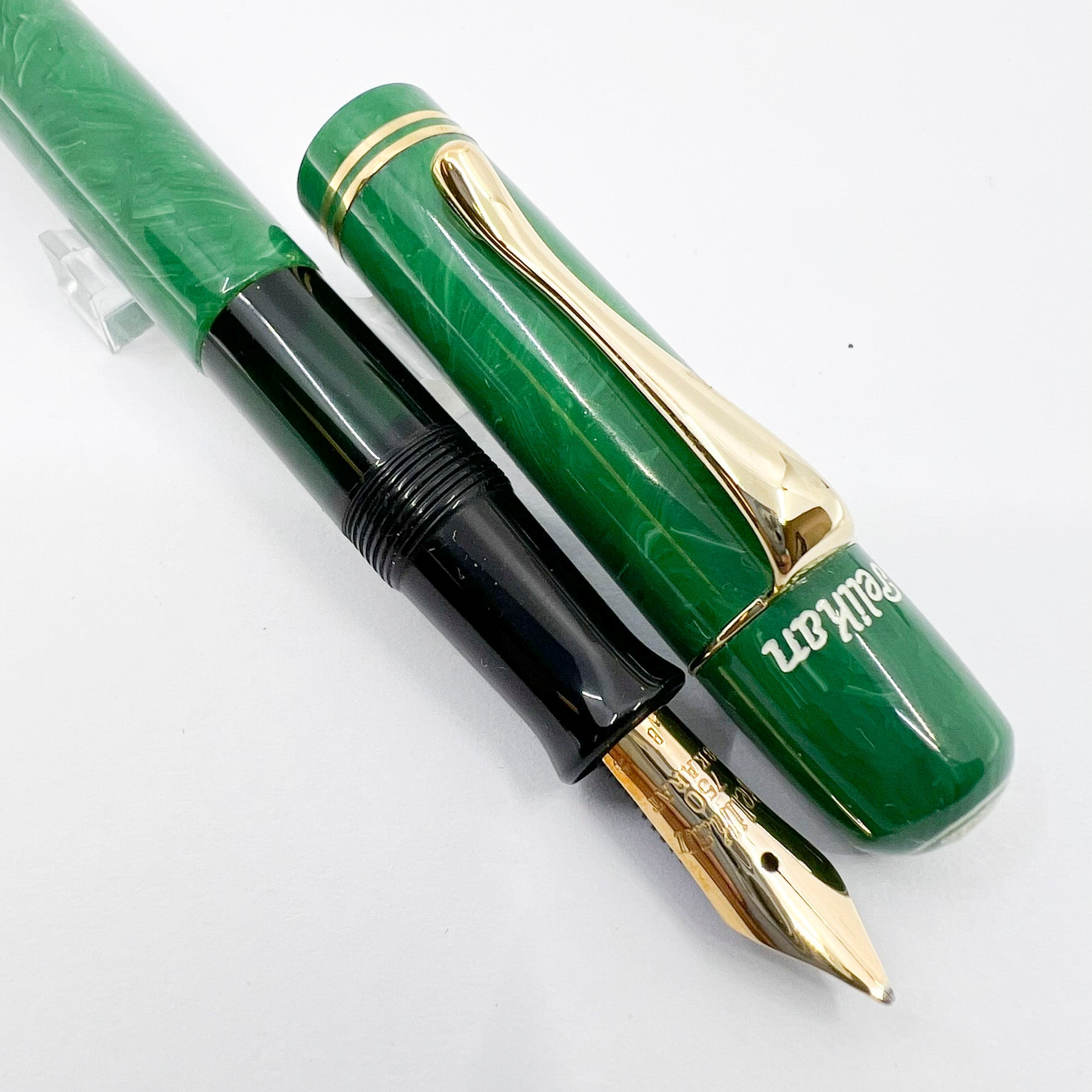 Pelikan Jade Green Celluloid (1935 Originals of their Time