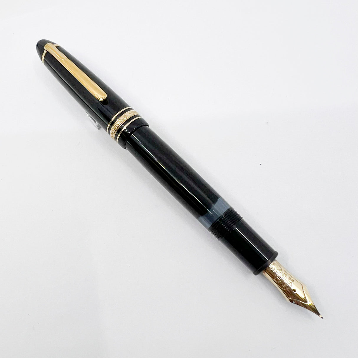 Montblanc Black Meisterstuck #146 LeGrand Fountain Pen -  Extra Fine 14kt Gold Nib (Flexes to Broad Width)