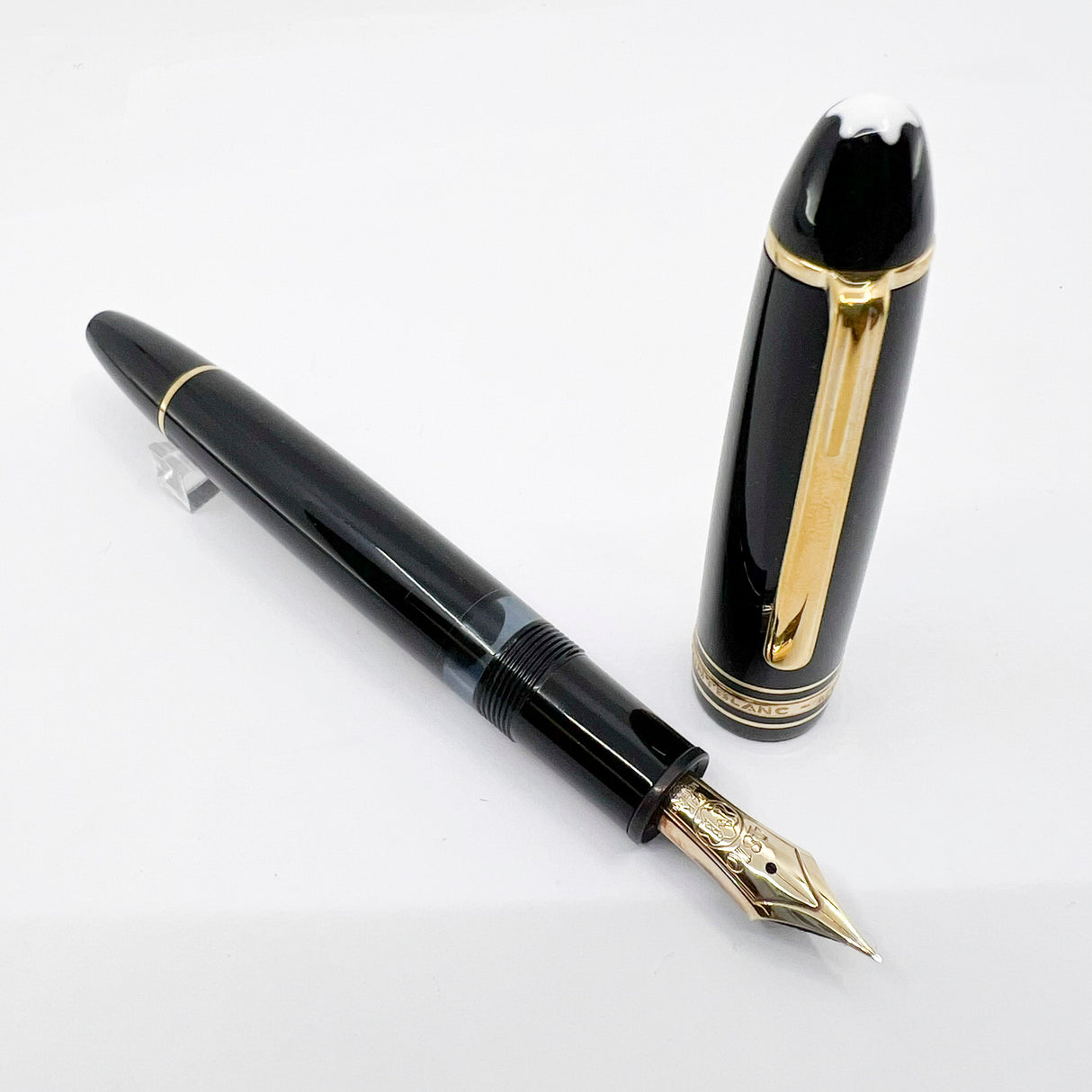 Montblanc Black Meisterstuck #146 LeGrand Fountain Pen -  Extra Fine 14kt Gold Nib (Flexes to Broad Width)